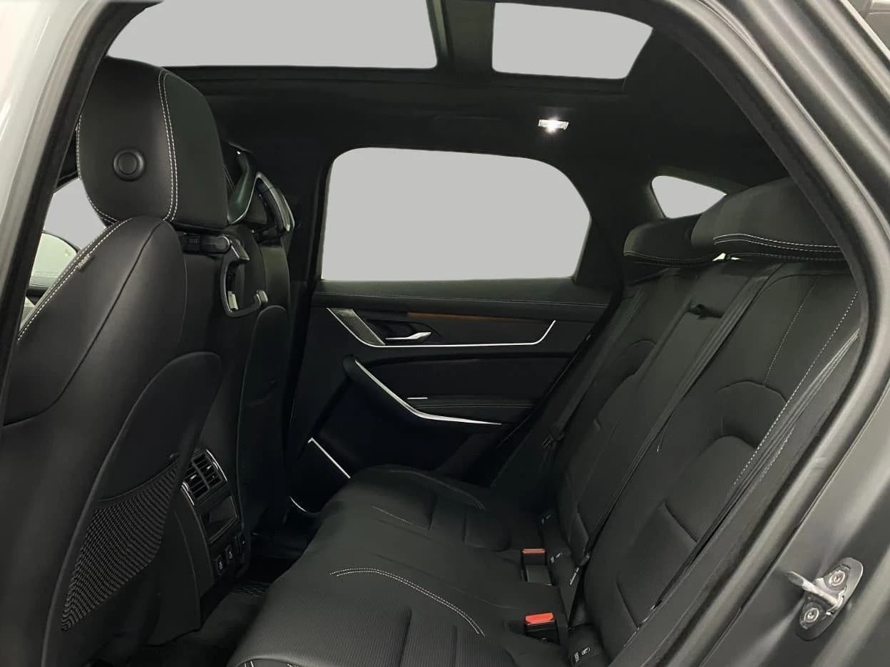 Jaguar F-PACE R-Dynamic S P250 AWD 2026 — side view