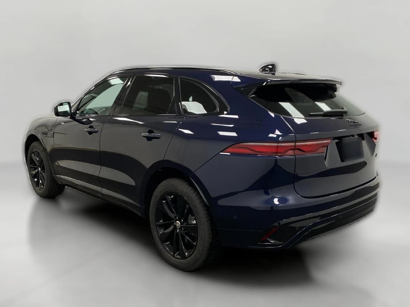 Jaguar F-PACE R-Dynamic S P250 AWD 2026 — side view