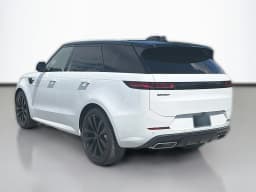 Land Rover Range Rover Sport Dynamic SE P400 2026 — side view