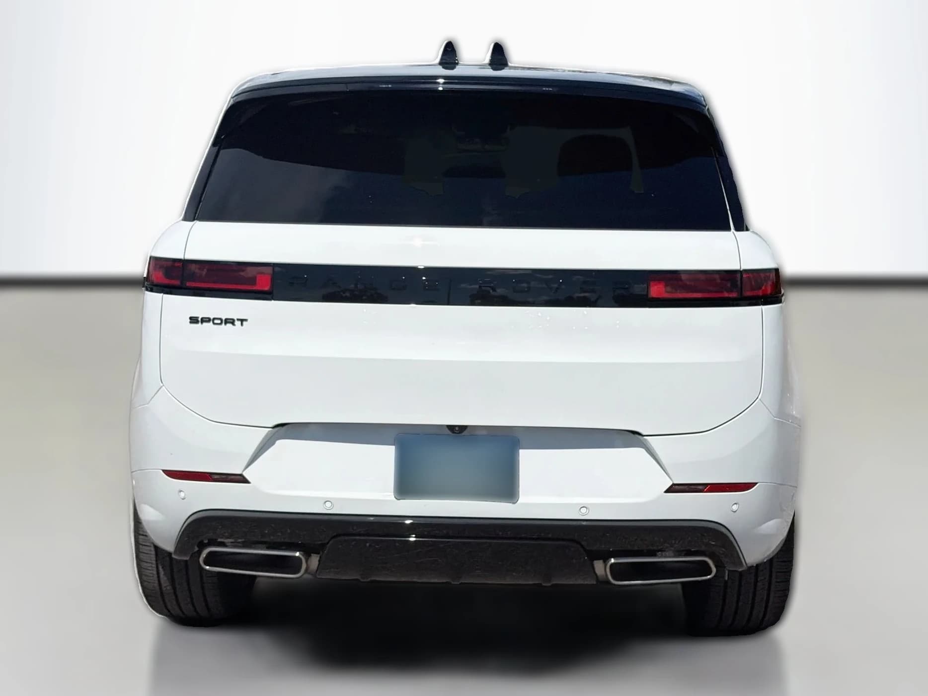 Land Rover Range Rover Sport Dynamic SE P400 2026 — side view