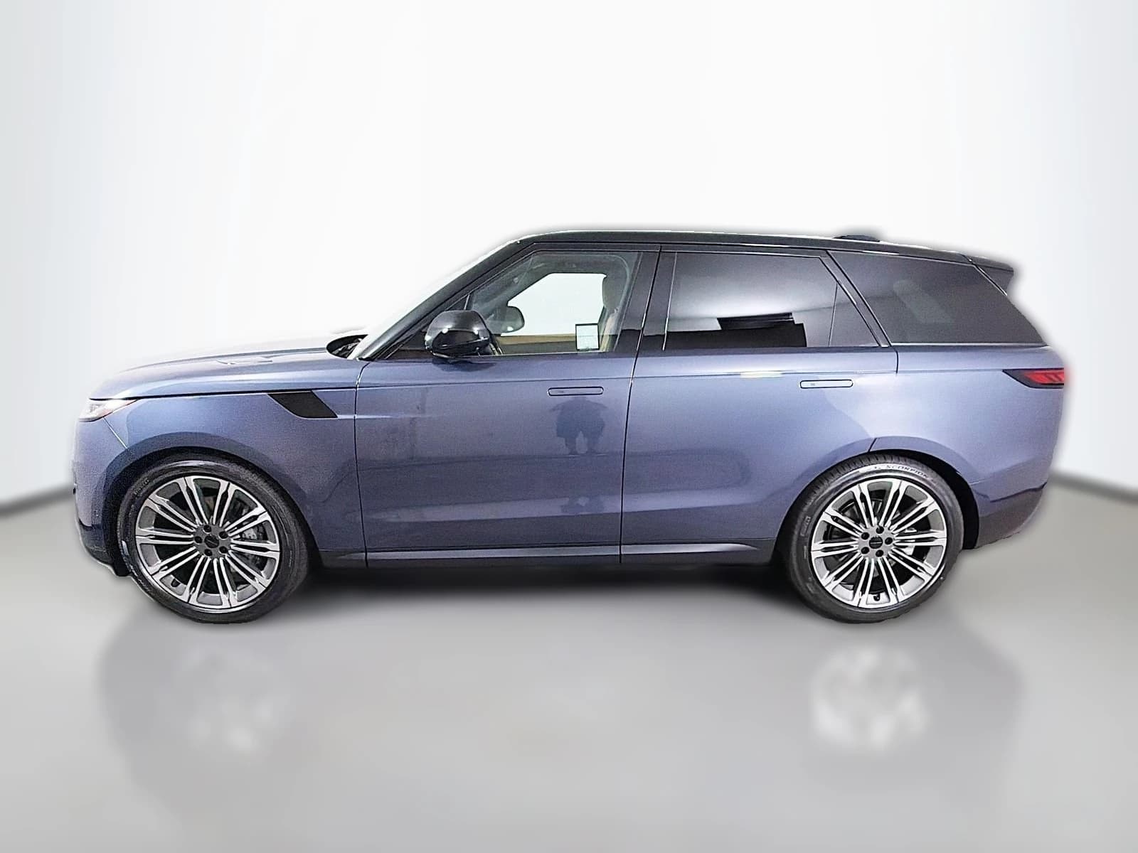 Land Rover Range Rover Sport SE P360 2026 — side view