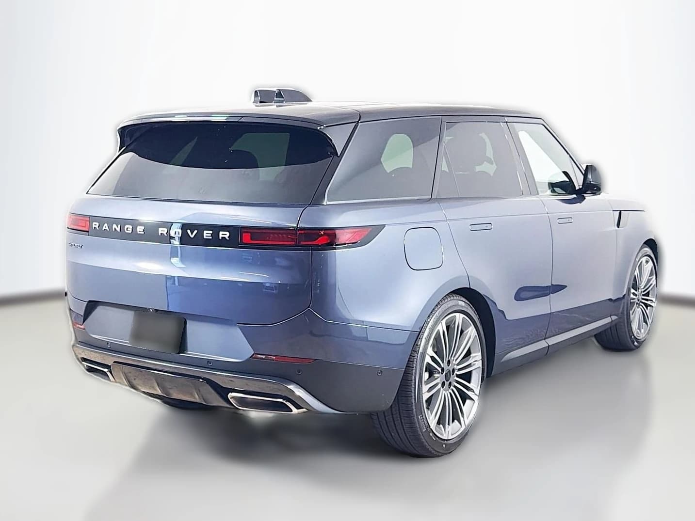 Land Rover Range Rover Sport SE P360 2026 — side view