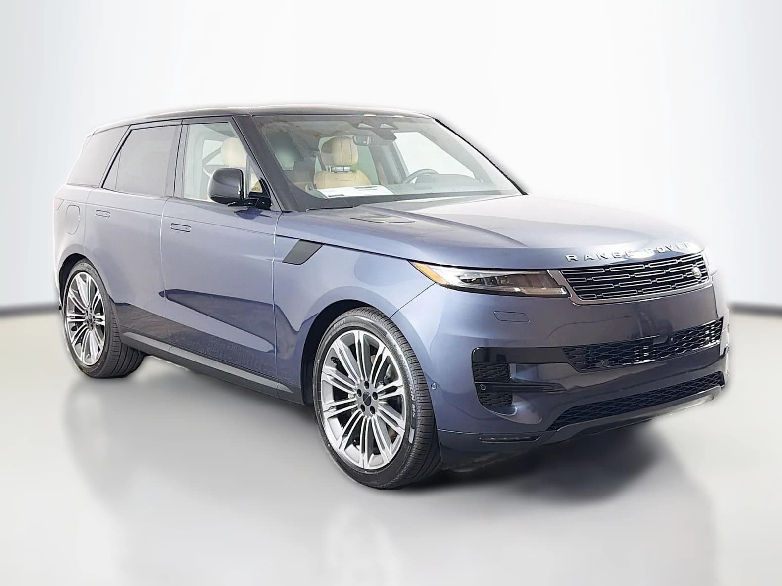 Land Rover Range Rover Sport SE P360 2026 — side view