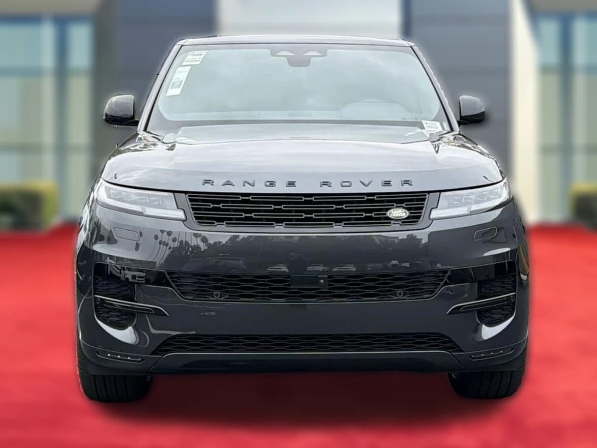 Land Rover Range Rover Sport SE P360 2026 — side view