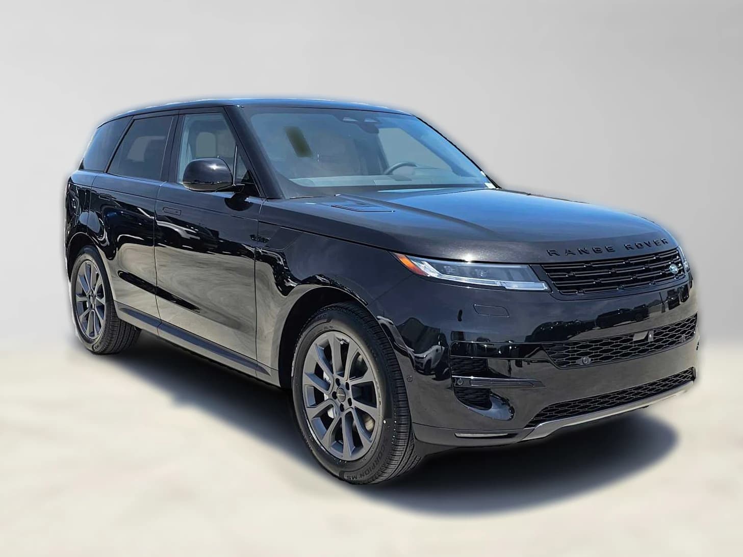 Land Rover Range Rover Sport SE P360 2026 — side view