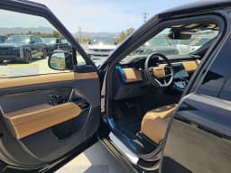 Land Rover Range Rover Sport SE P360 2026 — side view
