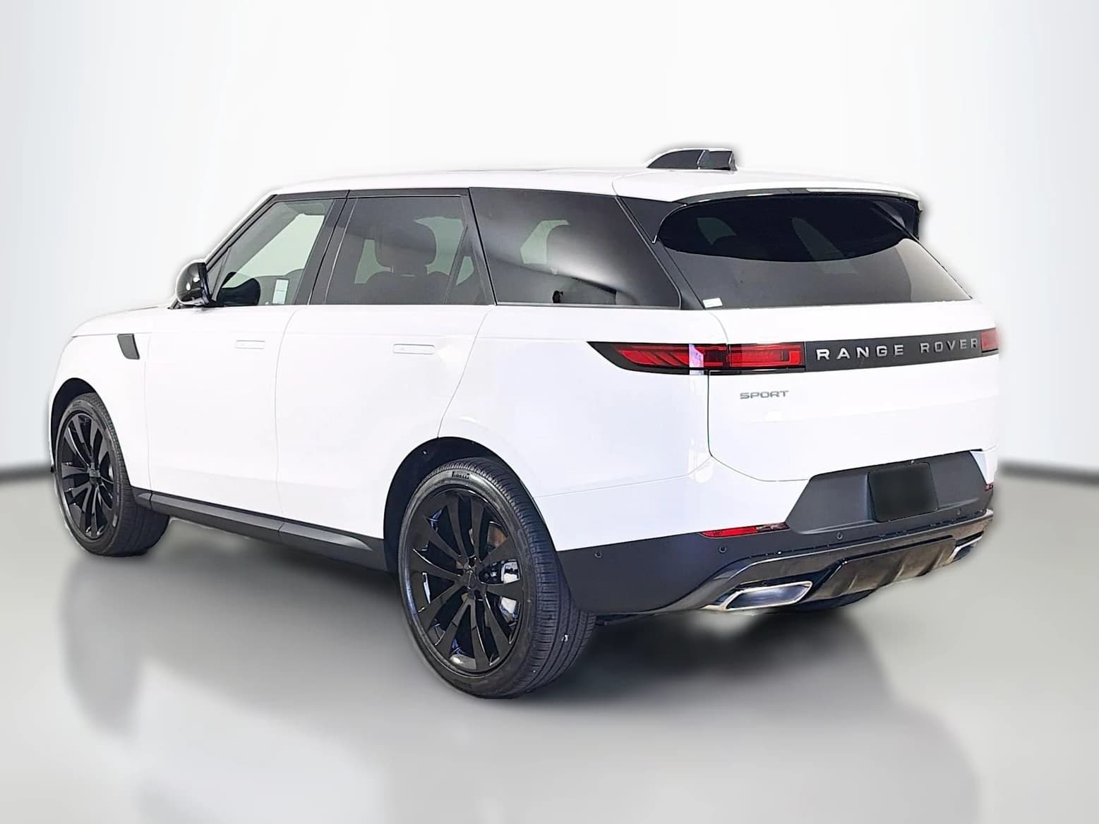 Land Rover Range Rover Sport SE P360 2026 — side view
