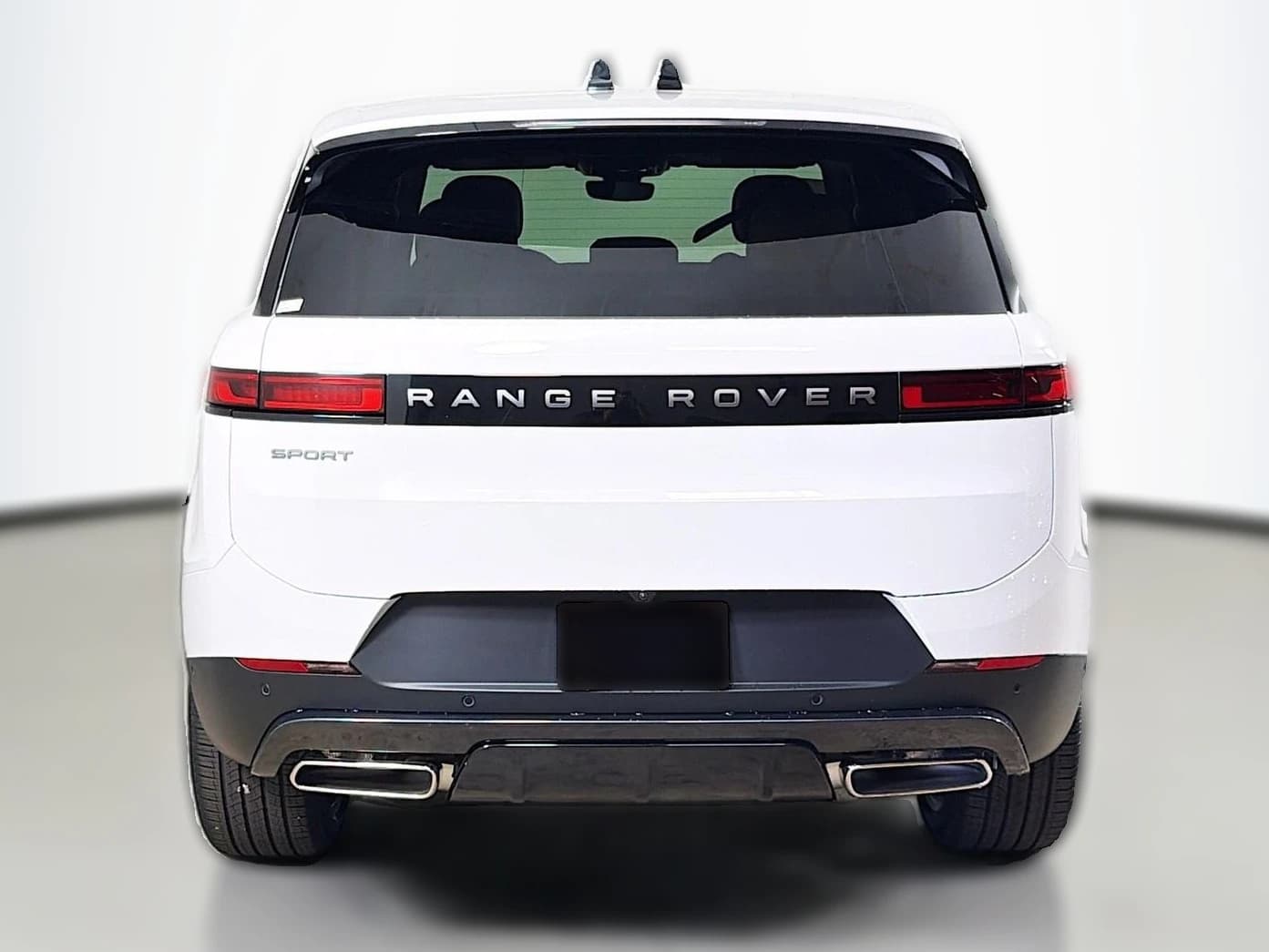 Land Rover Range Rover Sport SE P360 2026 — side view