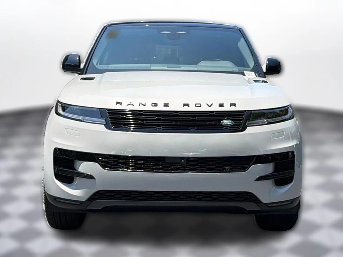 Land Rover Range Rover Sport SE P360 2026 — side view