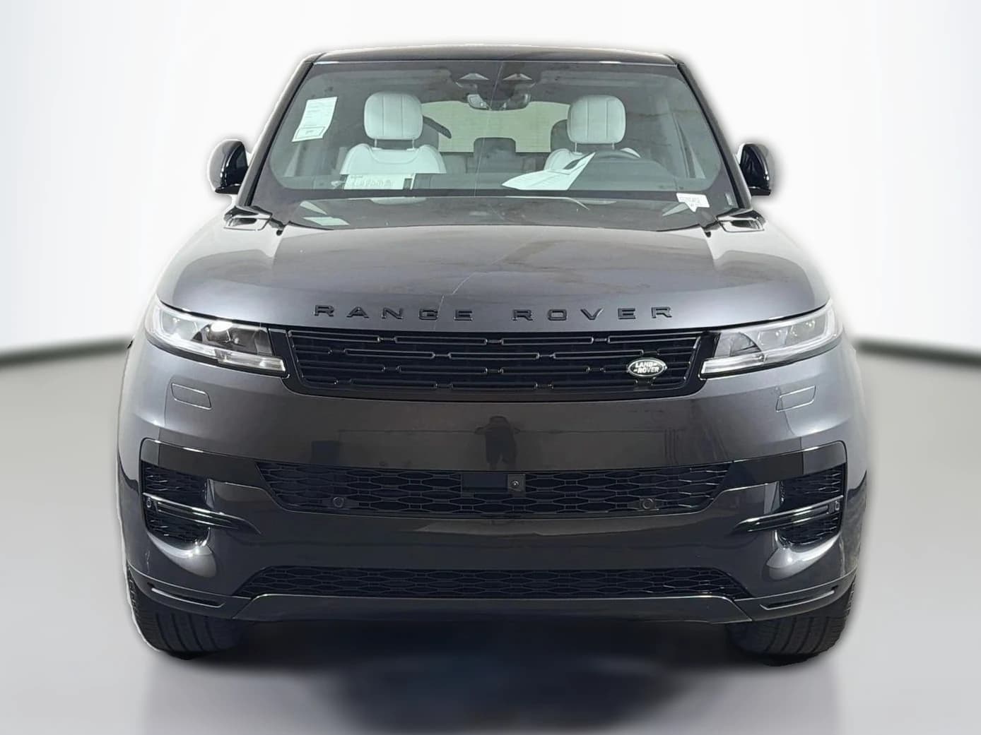Land Rover Range Rover Sport SE P360 2026 — side view