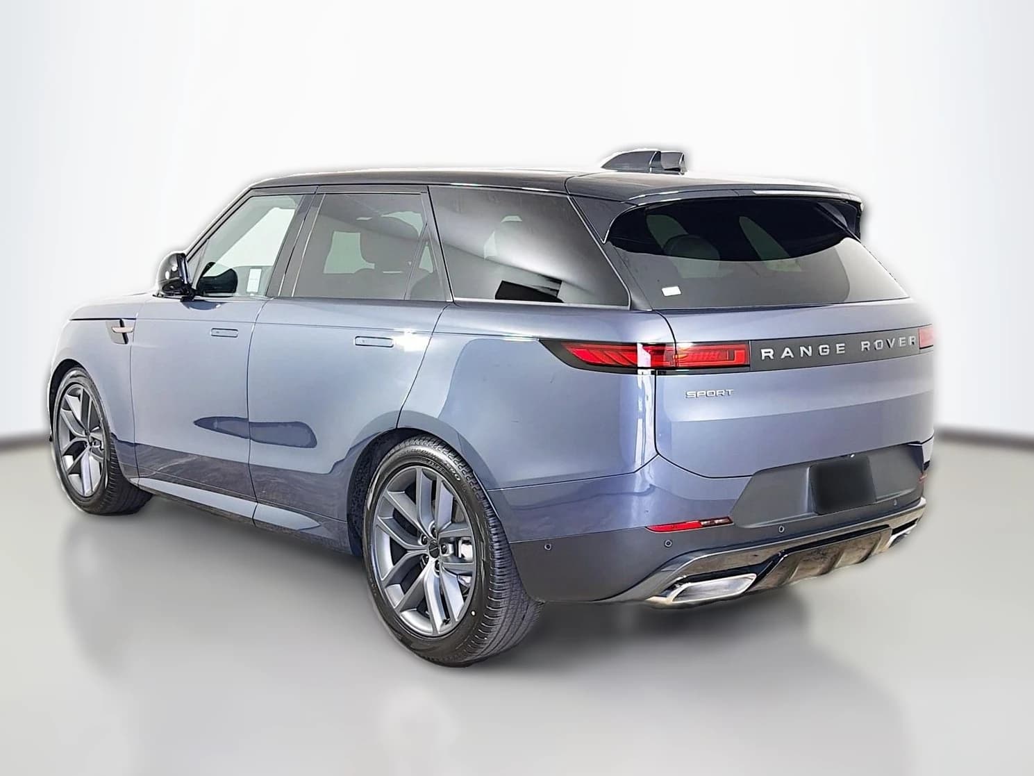 Land Rover Range Rover Sport SE P360 2026 — side view