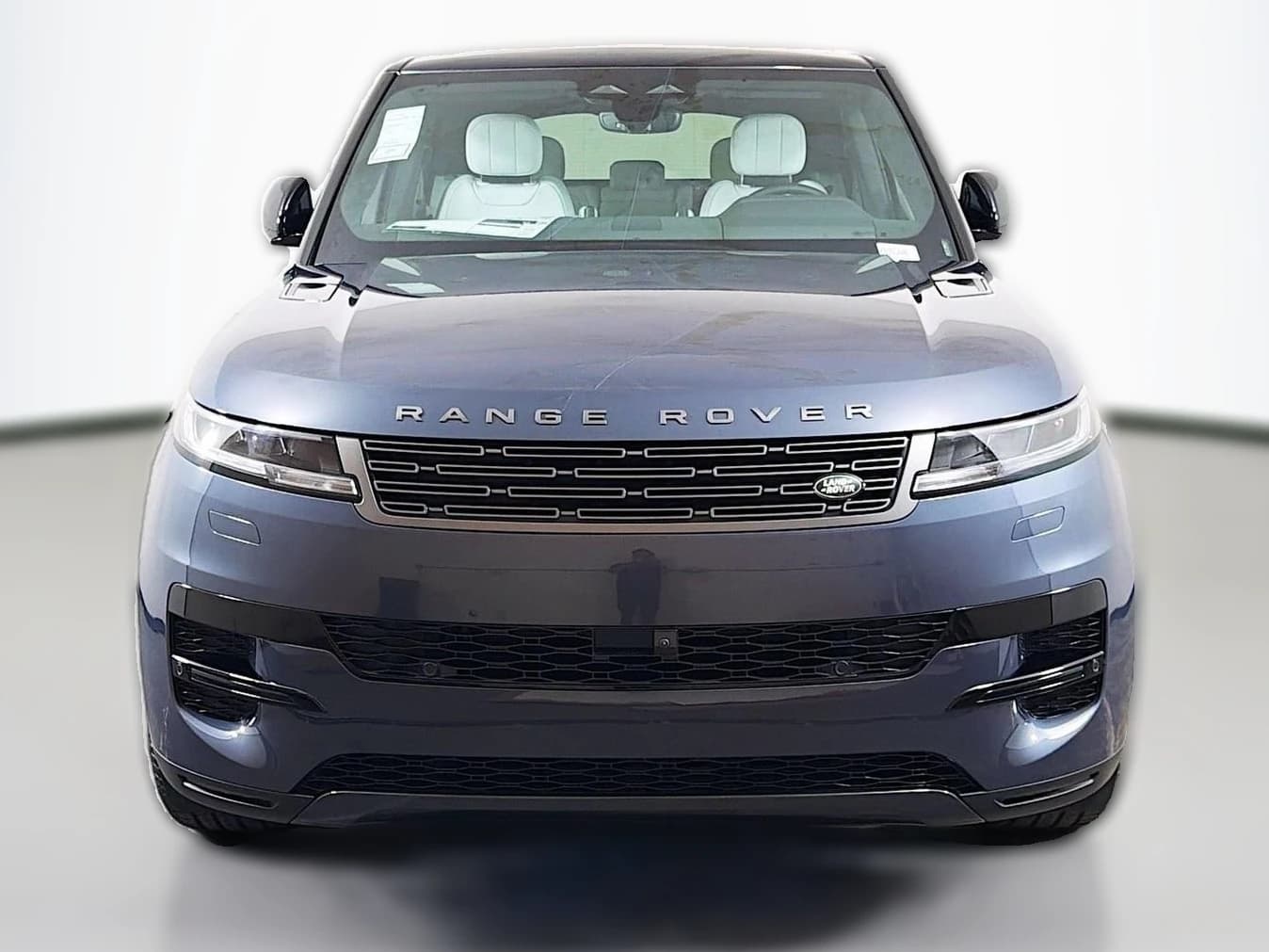 Land Rover Range Rover Sport SE P360 2026 — side view