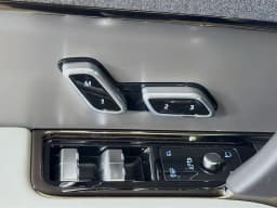 Land Rover Range Rover Sport SE P360 2026 — side view