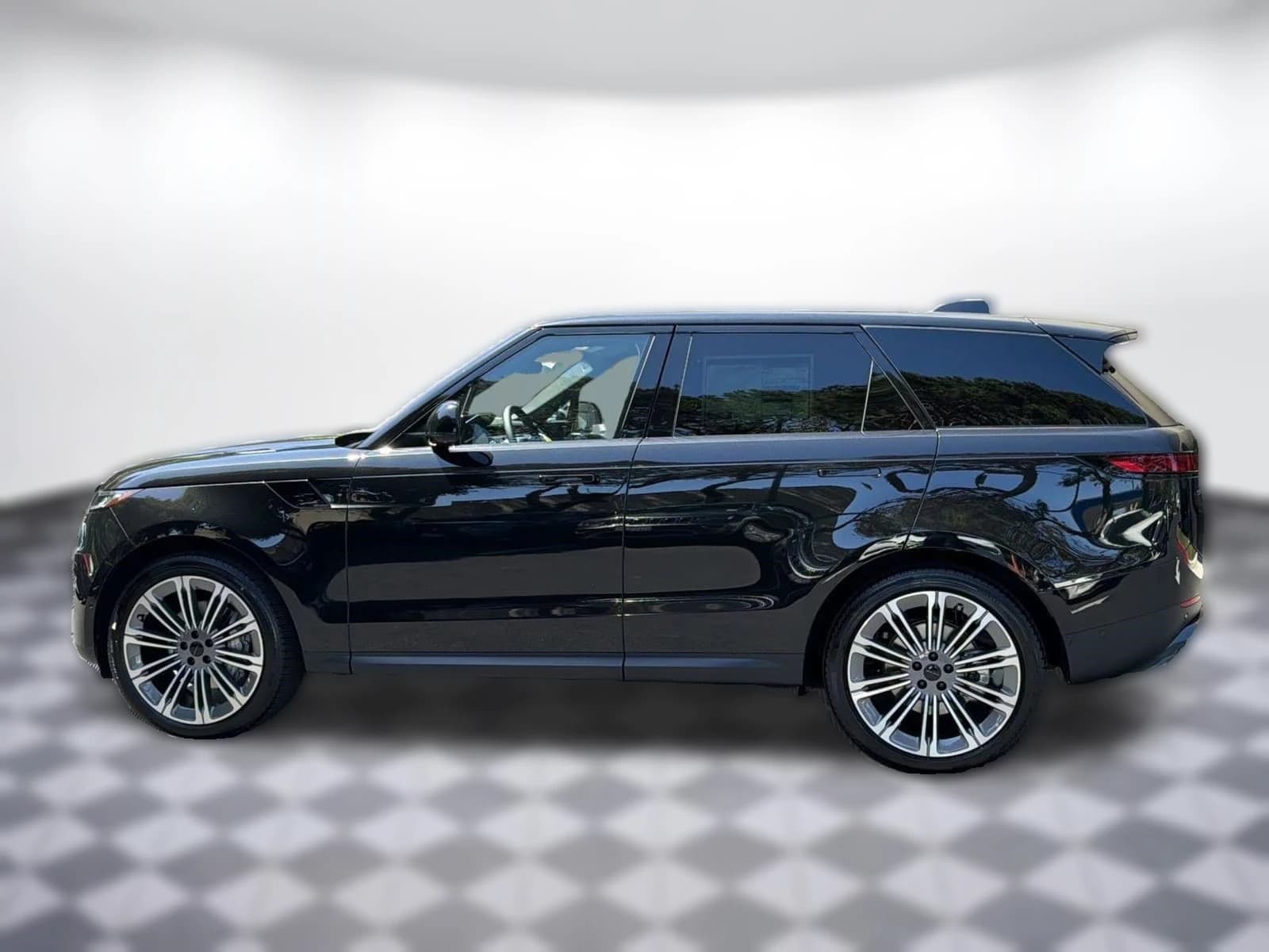 Land Rover Range Rover Sport SE P360 2026 — side view