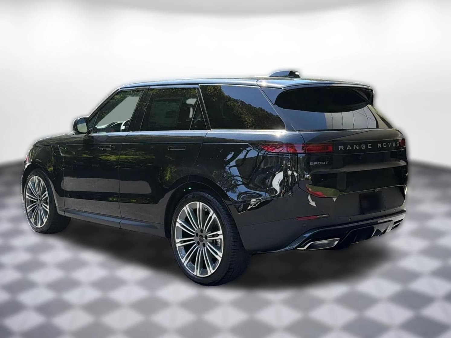 Land Rover Range Rover Sport SE P360 2026 — side view