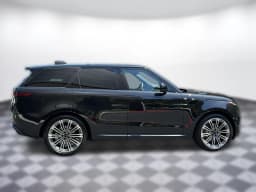 Land Rover Range Rover Sport SE P360 2026 — side view