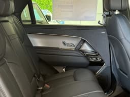 Land Rover Range Rover Sport SE P360 2026 — side view