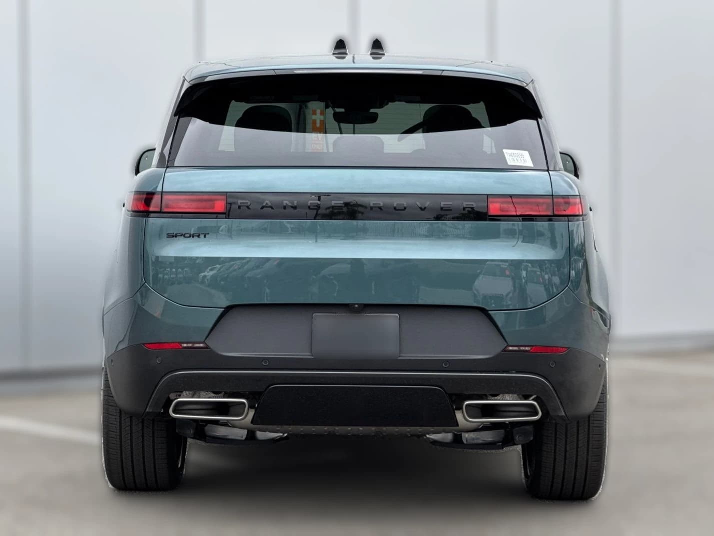 Land Rover Range Rover Sport SE P360 2026 — side view