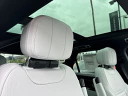 Land Rover Range Rover Sport SE P360 2026 — side view