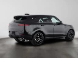 Land Rover Range Rover Sport SE P360 2026 — side view