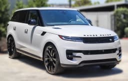 Land Rover Range Rover Sport SE P360 2026 — side view
