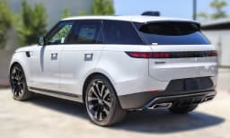 Land Rover Range Rover Sport SE P360 2026 — side view