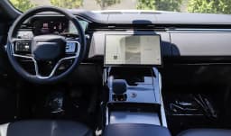 Land Rover Range Rover Sport SE P360 2026 — side view