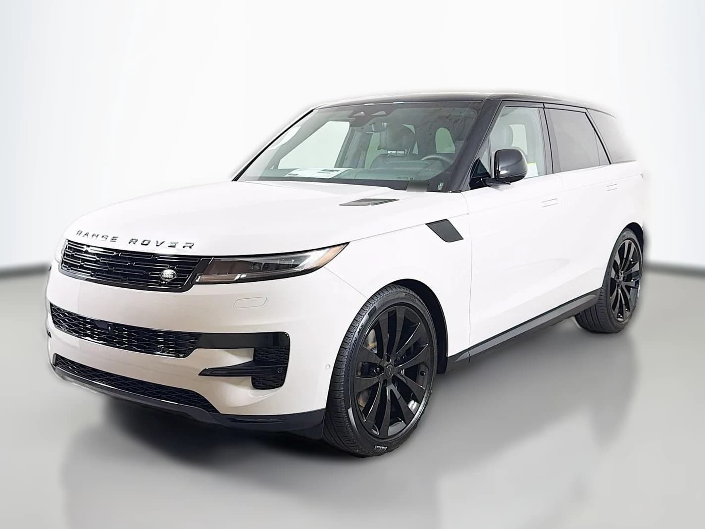 Land Rover Range Rover Sport SE P360 2026 — side view