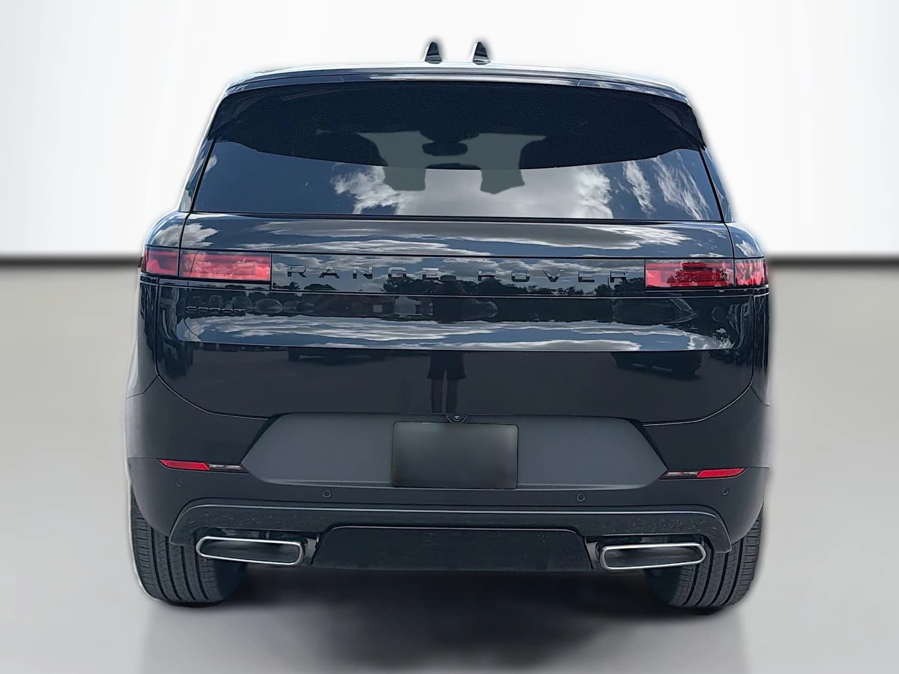 Land Rover Range Rover Sport SE P360 2026 — side view