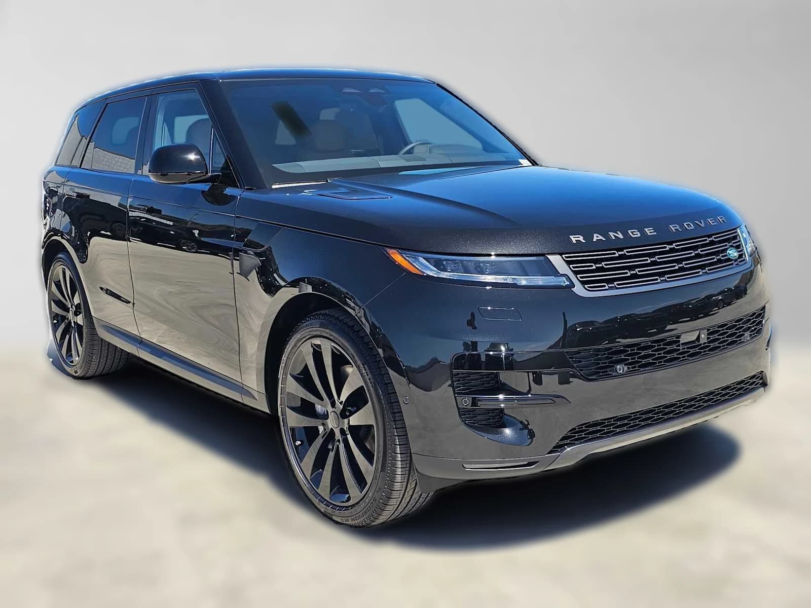 Land Rover Range Rover Sport SE P360 2026 — side view