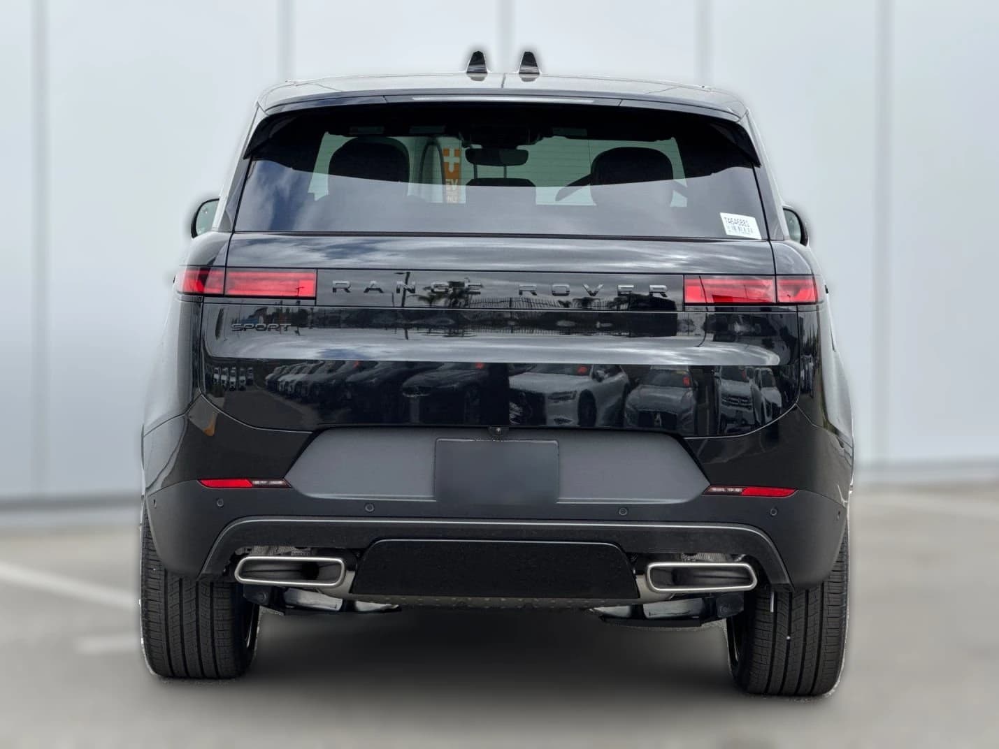 Land Rover Range Rover Sport SE P360 2026 — side view