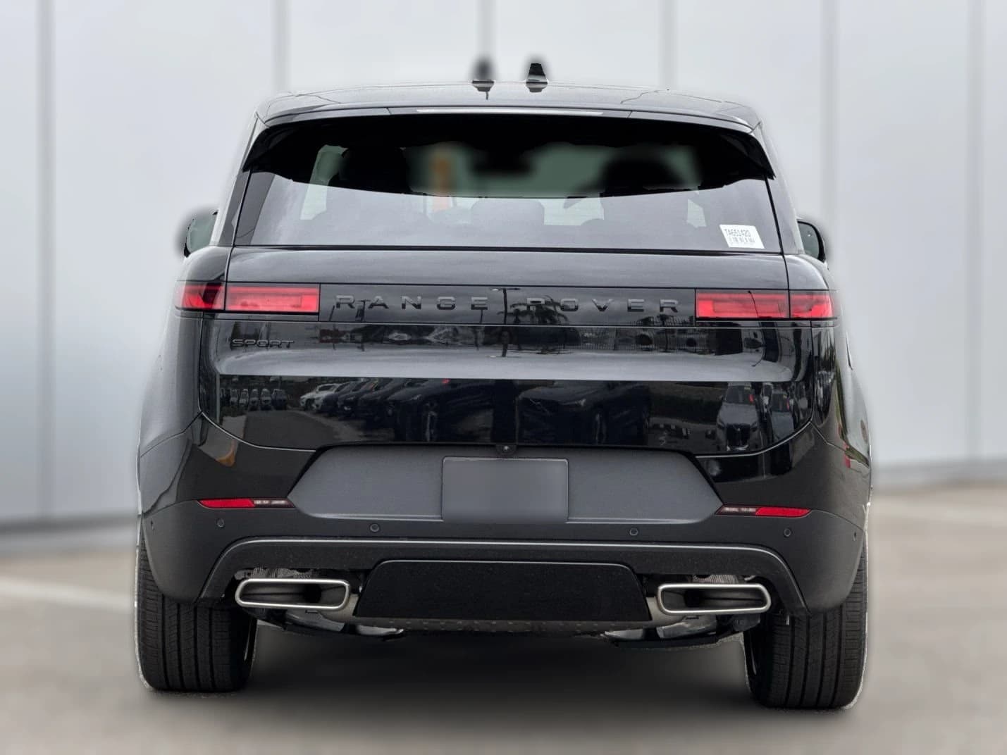 Land Rover Range Rover Sport SE P360 2026 — side view