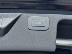 Land Rover Discovery Sport Landmark 4WD 2026 — side view