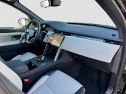Land Rover Discovery Sport Landmark 4WD 2026 — side view