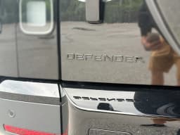 Land Rover Defender S 110 P300 2026 — side view