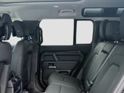Land Rover Defender S 110 P300 2026 — side view