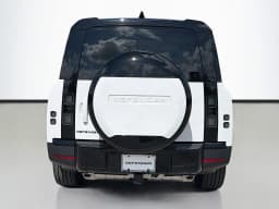 Land Rover Defender S 130 P300 2026 — side view