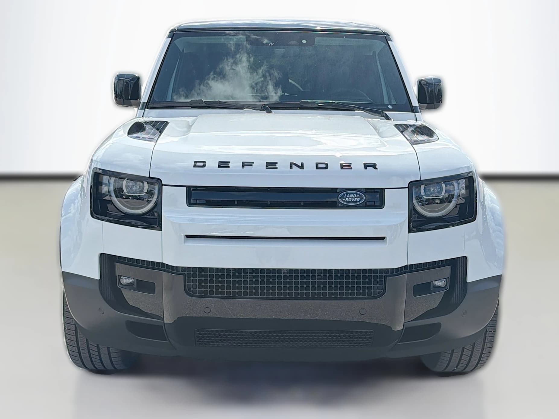 Land Rover Defender S 130 P300 2026 — side view
