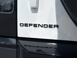 Land Rover Defender S 130 P300 2026 — side view