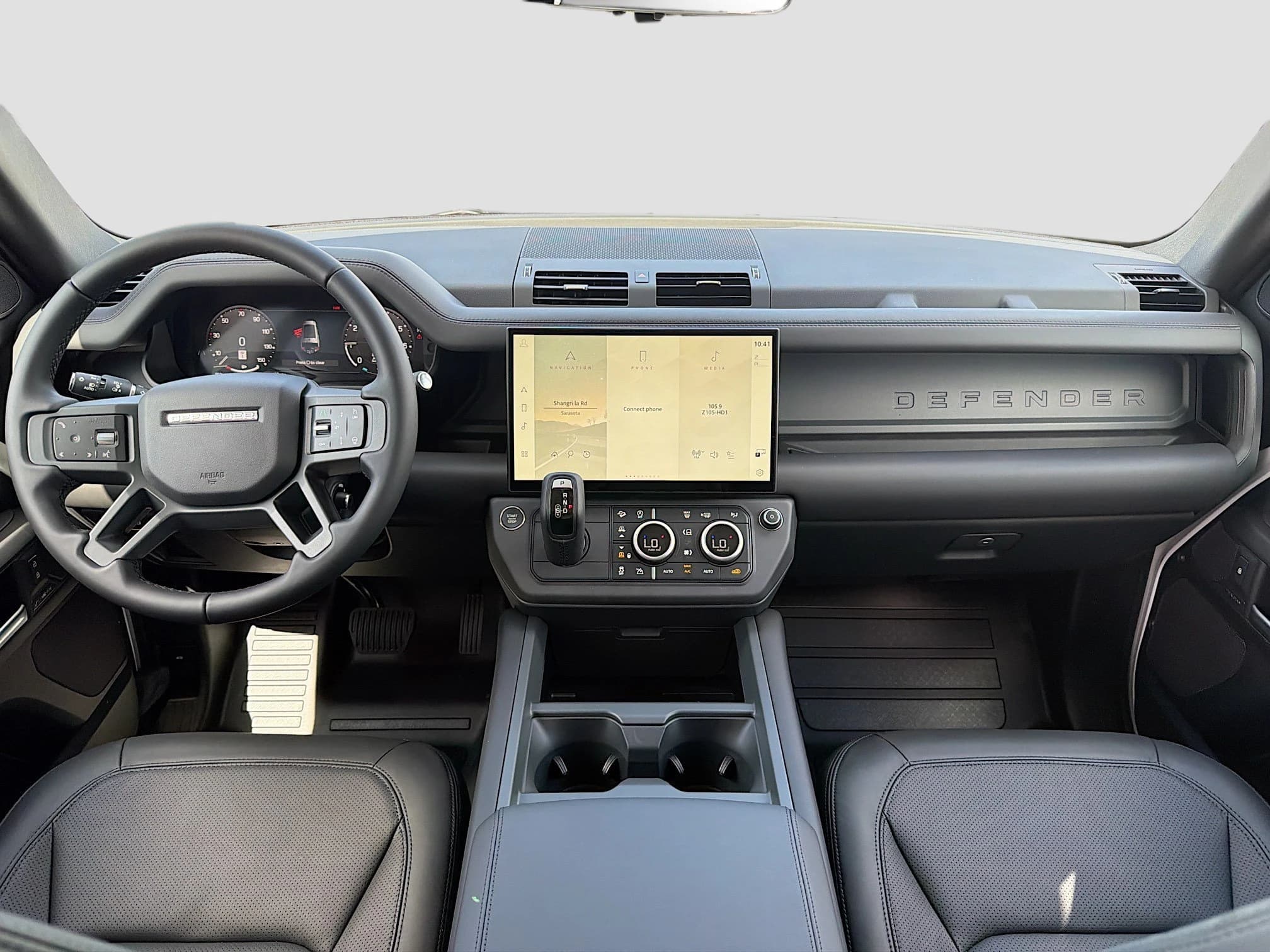 Land Rover Defender S 130 P300 2026 — side view
