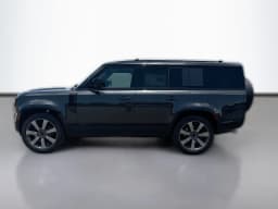 Land Rover Defender V8 130 P500 2026 — side view