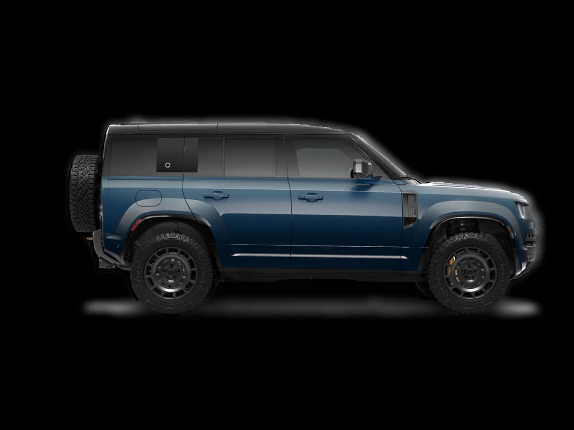 Land Rover Defender OCTA 110 P635 2026 — side view