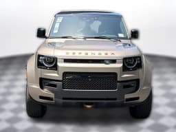 Land Rover Defender OCTA 110 P635 2026 — side view