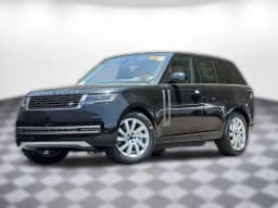 Land Rover Range Rover SE P550e SWB 2026 — side view
