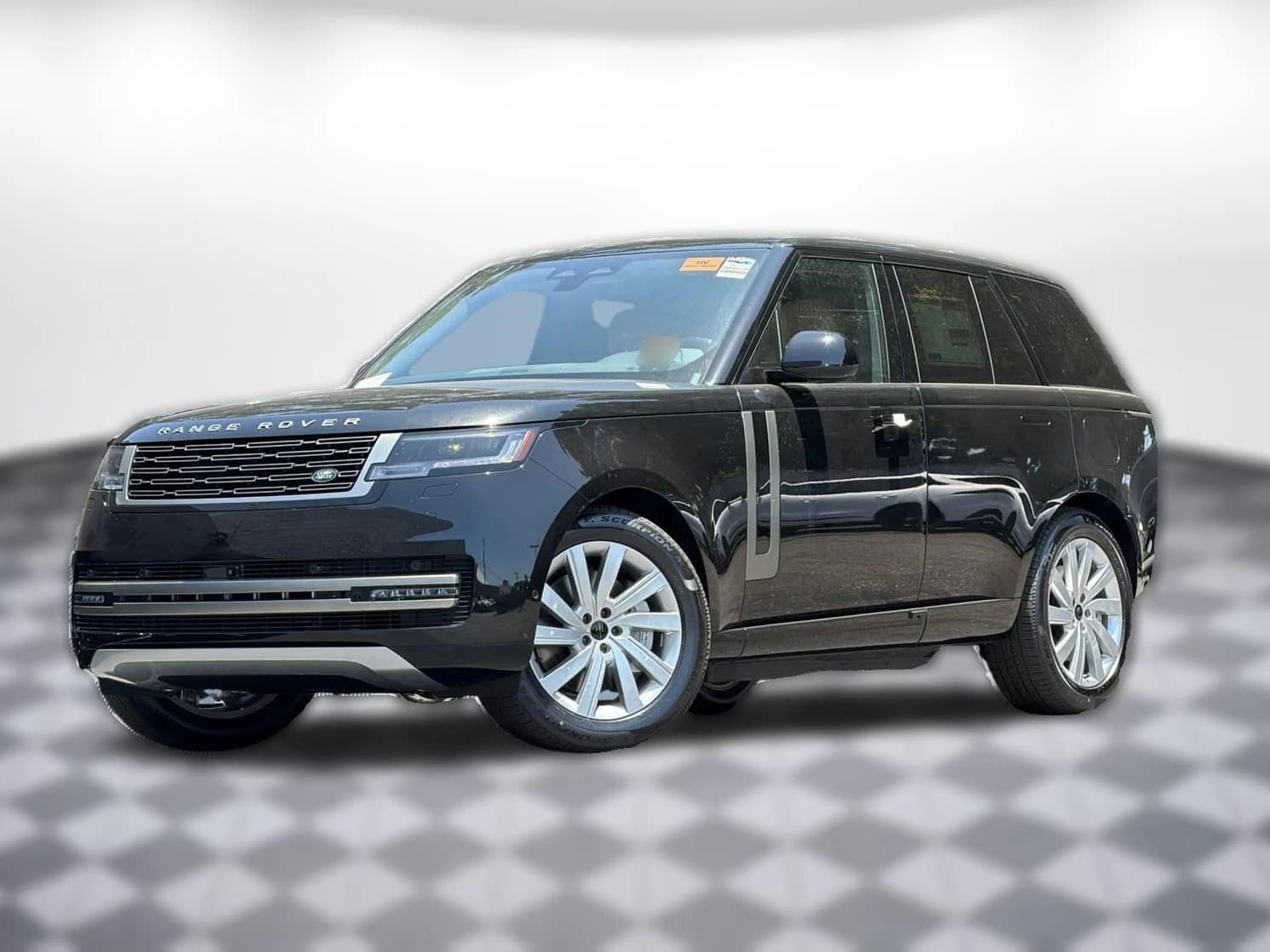 Land Rover Range Rover SE P550e SWB 2026 — side view