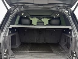 Land Rover Range Rover SE P400 SWB 2026 — side view