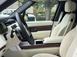 Land Rover Range Rover SE P400 LWB 7 Seat 2026 — side view