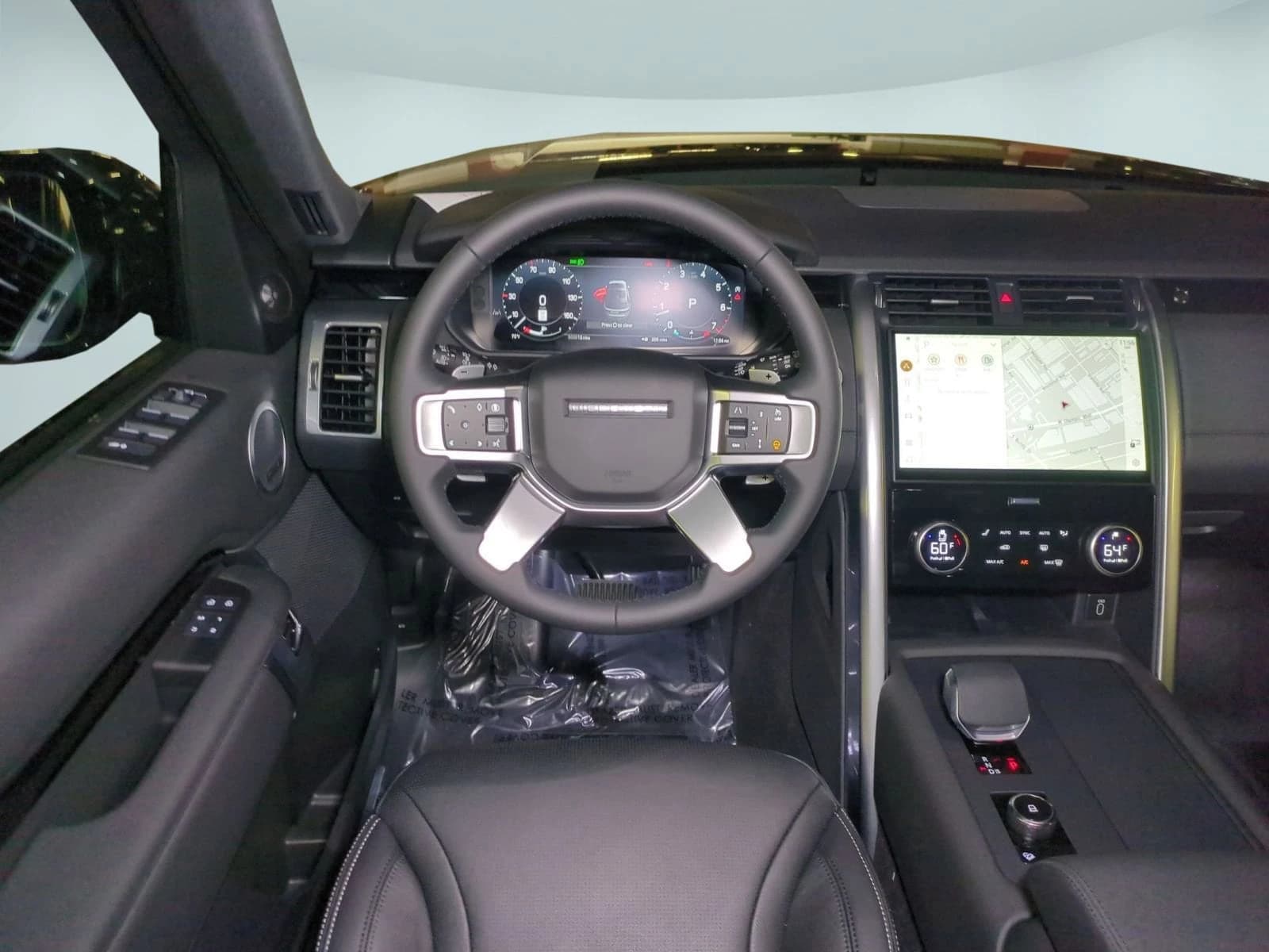 Land Rover Discovery S AWD 2026 — side view