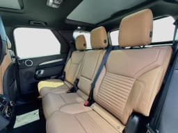 Land Rover Discovery Dynamic SE AWD 2026 — side view