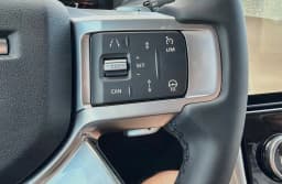 Land Rover Discovery Dynamic SE AWD 2026 — side view